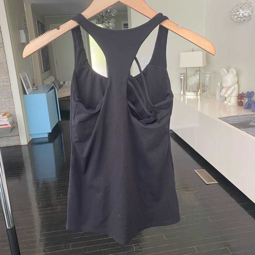 ✨FABLETICS STRAPPY TANK✨ - Picture 4 of 4